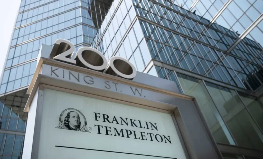 Franklin Templeton Files for Bitcoin ETFs With Dividend Reinvestment